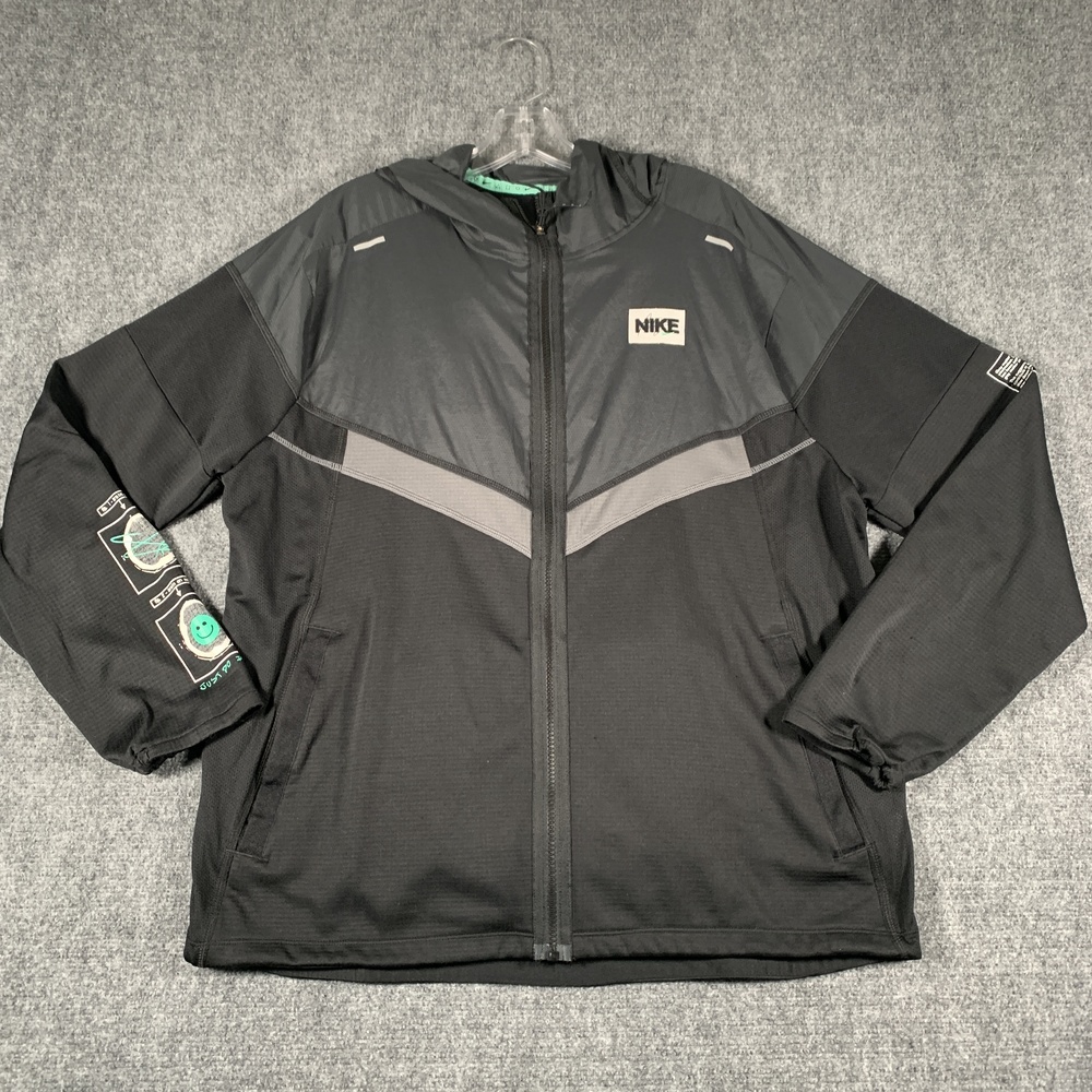Nike Jacket Mens Large Black Gray Hooded Full Zip Graphic Windbreaker DR2827-010